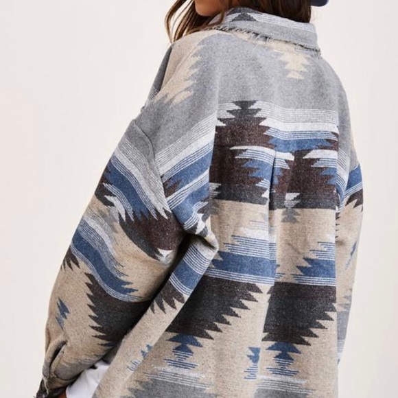 Western Aztec oversized shacket - Picture 2 of 3